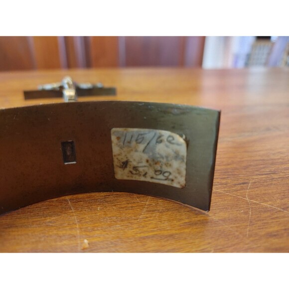 MCM Antique Crucifix Marked 1962 Brass/Bronze Unique Curved Base - Picture 7 of 7